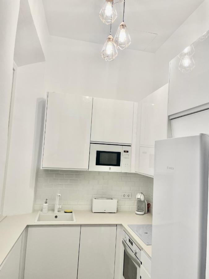 Puerta Azul 3 Bedroom Deluxe Apartment Malaga Exterior photo